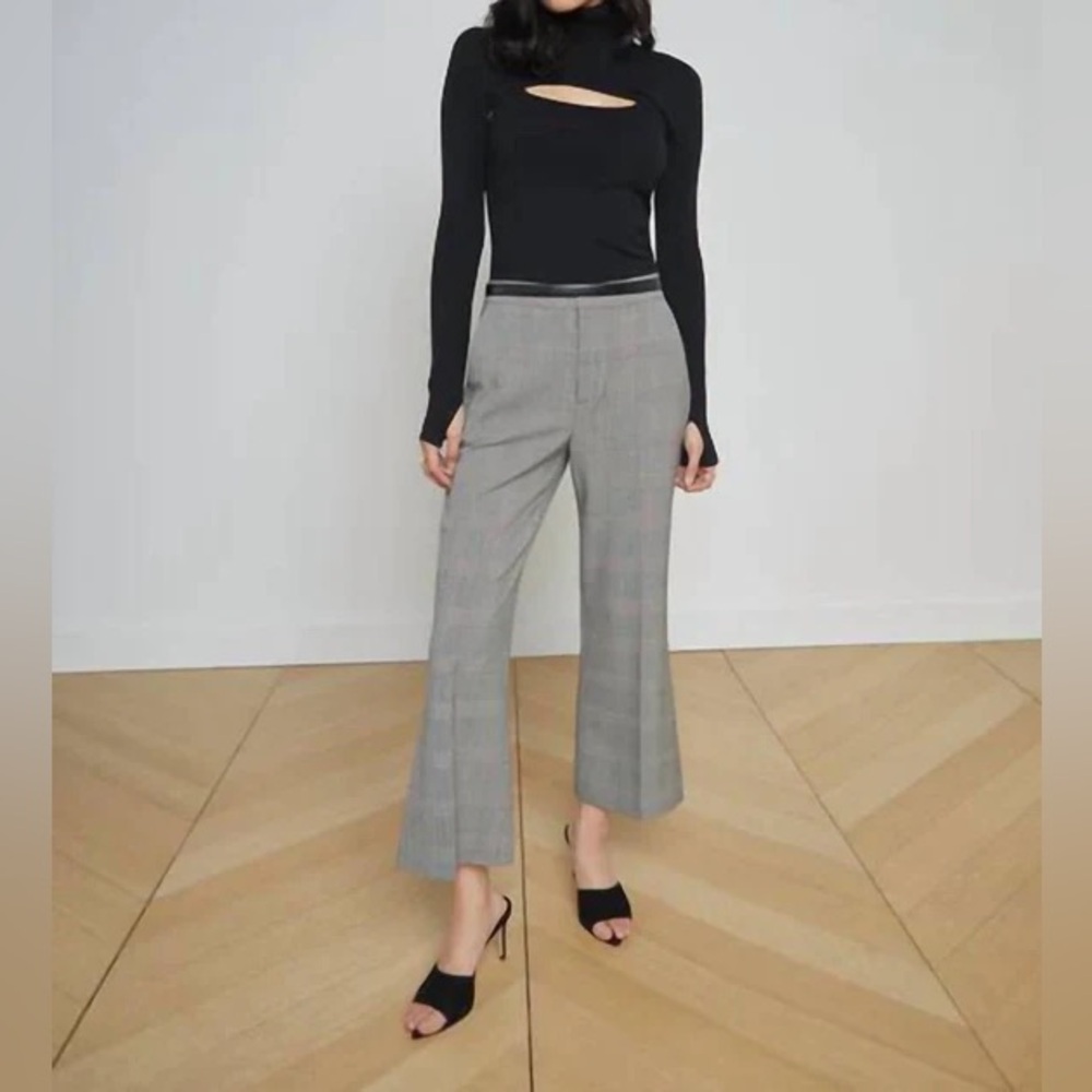 L’Agence Stacey Cropped Flare Trouser In Ivory/black Glen Plaid Size‎ 8